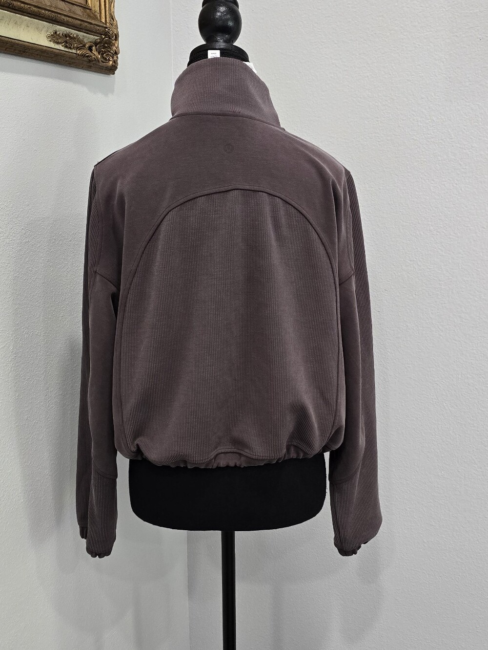 Lululemon Brushed Softstreme Ribbed Half Zip in Espresso, size 6. - Picture 8 of 13